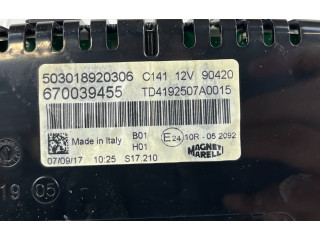 Панель приборов 670039455 Maserati Ghibli