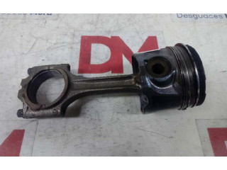  Поршень с шатуном    Volvo XC90  