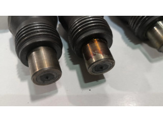 Форсунка LCR6735401D, LDC009R01A Volvo S40, V40 для дизельного двигателя 1.9