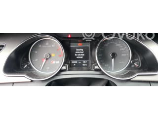 Přístrojová deska Audi A5 8T 8F 2011 503002421404, 8T0920930M