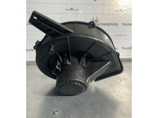 Вентилятор печки 6R1819015A, Y1551 Audi A1