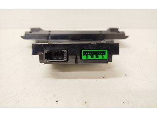 Экран/ дисплей / маленький экран 31328828, 1646770 Volvo V70