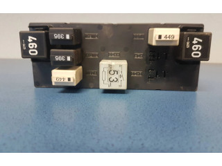 Блок предохранителей 3C0937049E, 28022870 Skoda Octavia Mk2 (1Z)