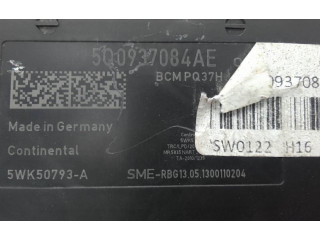 Блок комфорта 5Q0937084AE Volkswagen Golf VII