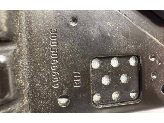 Zpětné zrcátko Mercedes-Benz E W212 2011 609990500C