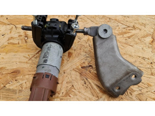 Сиденье управления двигателем