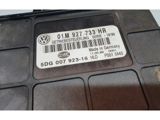 Блок управления коробкой передач 01M927733HR, 5DG00792316 Volkswagen Golf III