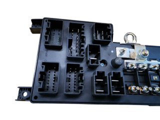 Блок предохранителей 518322110, 9452993   Volvo V70    