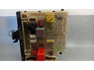 Блок предохранителей 95AG14A073DB Ford Escort