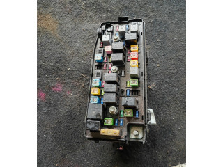 Pojistková skříňka 95471068 Chevrolet Captiva 2012