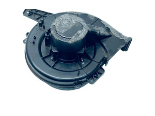 Вентилятор печки    6R1819015   Skoda Rapid (NH)