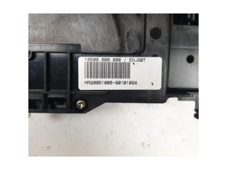 Блок предохранителей 18500000000 BMW X3 E83