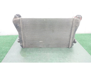 Интеркулер  3C0145805P   Volkswagen PASSAT 
