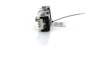 Дисплей    280346458R, W0-6421M   Renault Trafic I