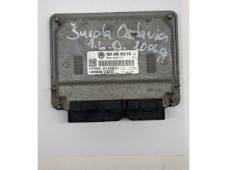 Блок управления двигателя 06A906033FB, 5WP4045102 Skoda Octavia Mk2 (1Z)