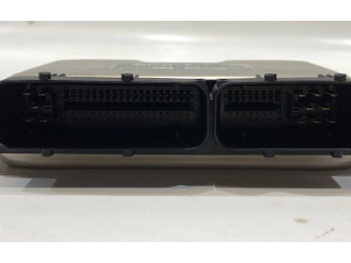 Блок управления двигателем Блок управления 8E907401T Skoda Superb B5 (3U)