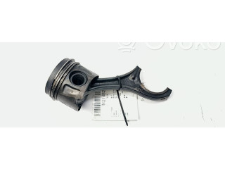 Поршень Mitsubishi Montero