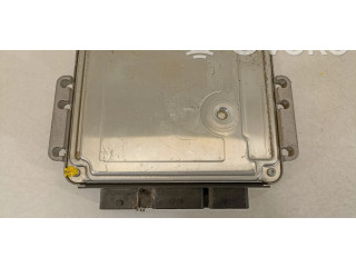 Řídící jednotka 8200512196, 8200051609 Nissan Primastar 2006