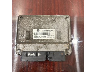 Řídící jednotka 03E906033AB, 5WP4422302 Skoda Fabia Mk1 (6Y) 2001