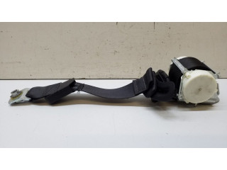 Задний ремень безопасности