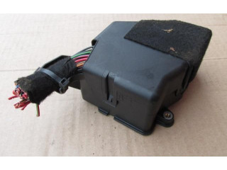   Pojistková skříňka    Audi A8 S8 D3 4E 2006