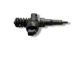 Vstřikovač 0414720232, 038130073br Volkswagen Caddy BST