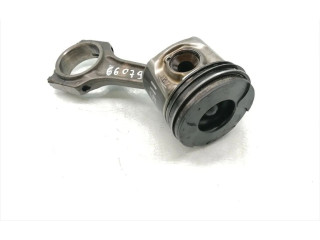  Поршень с шатуном    Jeep Grand Cherokee (WJ)  