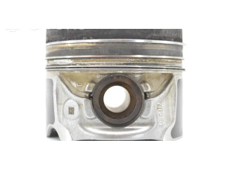 Píst 11258519401 BMW 3 F30 F35 F31 pro naftový motor 2.0 B47D20A