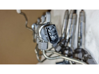 Vstřikovač 8514148, 8511626   BMW 4 F36 Gran coupe  pro naftový motor 2.0  