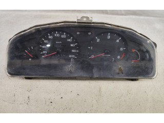 Přístrojová deska Nissan Almera 1996