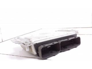 Блок управления двигателя 3911002420, 9030930266F   Hyundai Getz