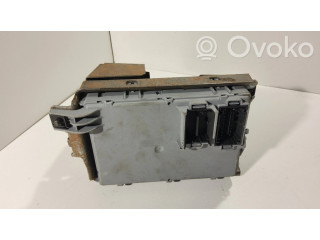 Блок предохранителей  00518004640   Ford Ka    