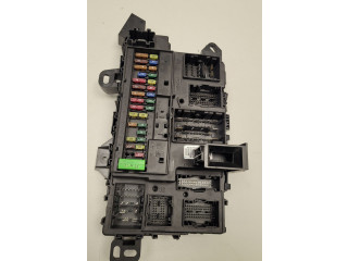 Блок предохранителей JU5T15604   Ford F150    