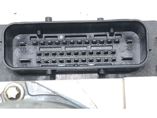 Блок АБС    BMW  X3 E83  2003 - 2010 года