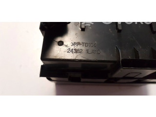 Блок предохранителей 243821LA1D Nissan Navara D23