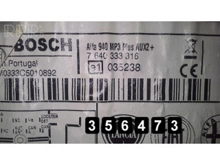 Радио/ проигрыватель CD/DVD / навигация