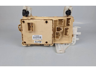 Блок предохранителей 892210F010 Toyota Corolla Verso AR10