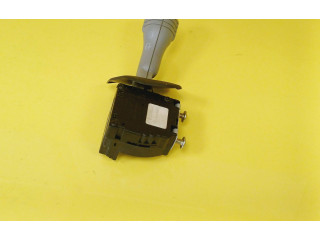 Ручка стеклоочистителей 7701046628   Renault Twingo I