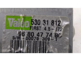 Моторчик заднего дворника 53031812, 9680477480    Peugeot 5008