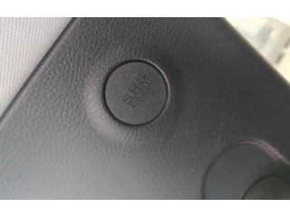 Боковая подушка безопасности    Jeep Renegade