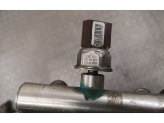 Топливная рампа 06E130089D, 03C906051C Audi A5 8T 8F