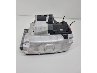 Дисплей    10c919608d   Cupra Born