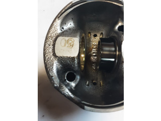  Поршень  8372T  Audi A6 S6 C7 4G  