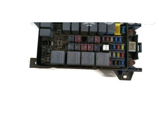 Блок предохранителей 911603E070, 10051021080 KIA Sorento