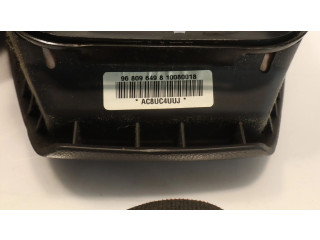 Подушка безопасности водителя    Chevrolet Captiva