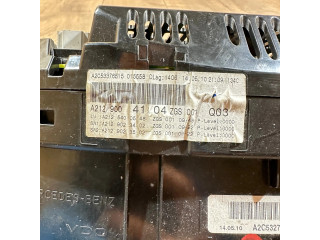 Přístrojová deska Mercedes-Benz E W212 2012 A2129004104, A2C53376515