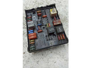 Блок предохранителей    Volkswagen Caddy    