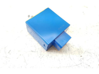 Блок управления GE4T66810, GE4T66810 Mazda 626