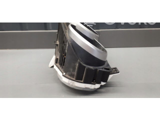 Спидометр (приборный щиток) 8LBS3PA Mazda 3 I