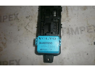 Pojistková skříňka 30807050, 95w0310k Volvo S40, V40 1996